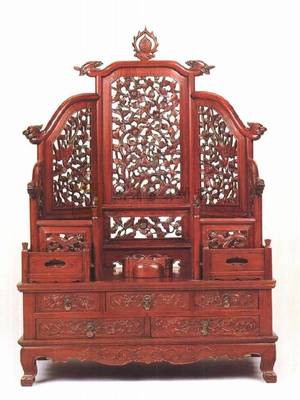 《明式家具萃珍》和加州中国古典家具博物馆