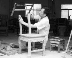 襄汾县唐人居古典家具文化产品远销北美西欧等地